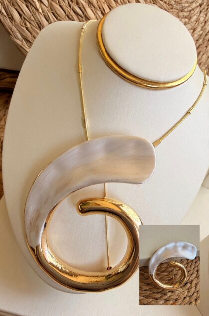 Collar con Dije - Colección Lirios