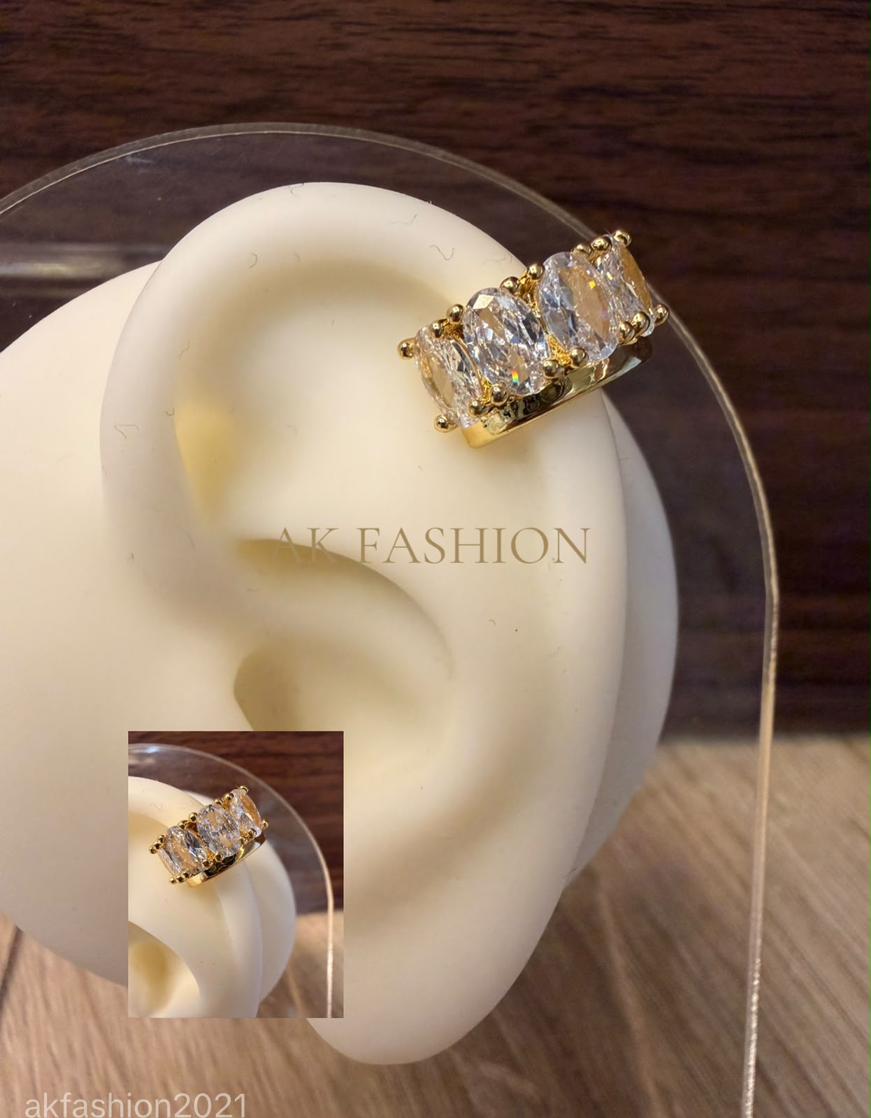 Ear cuff con cristales