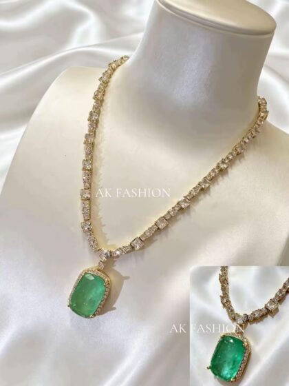 Collar de cristal hidrotermal Dorado/ verde aqua